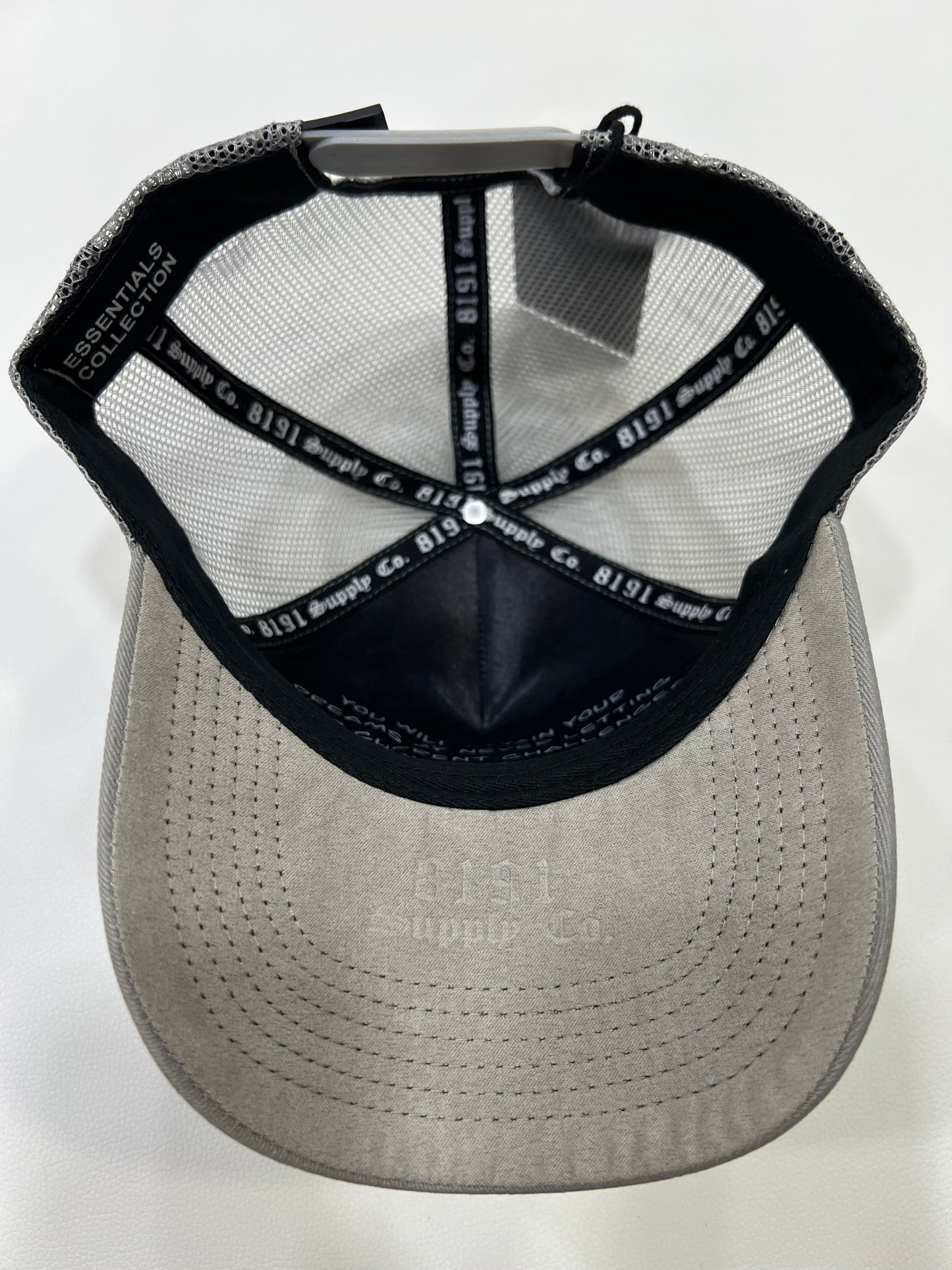 COOL GREY