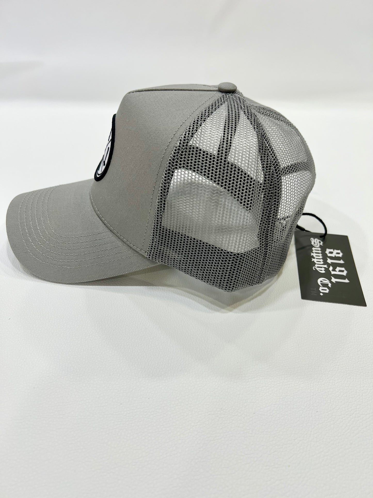 COOL GREY