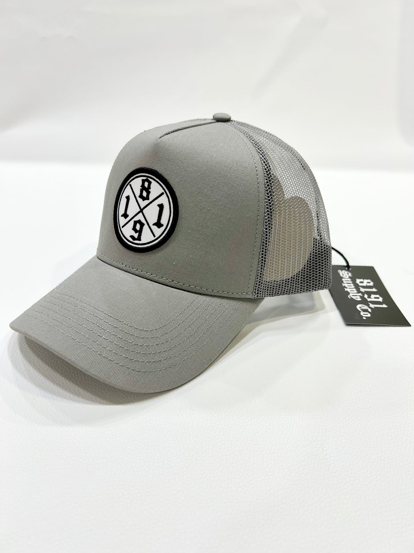 COOL GREY